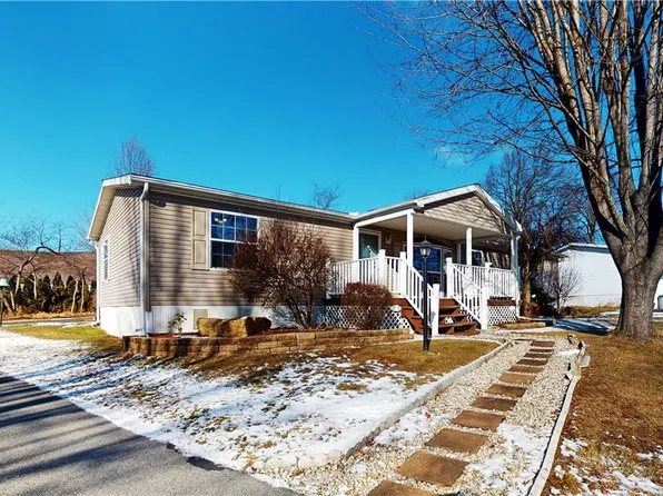 4168 Bunker Hill Ln W, Walnutport, PA 18088