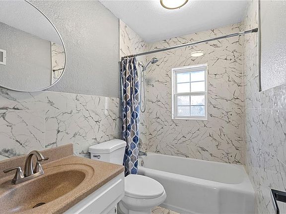 4th image of 8606 E 79th St