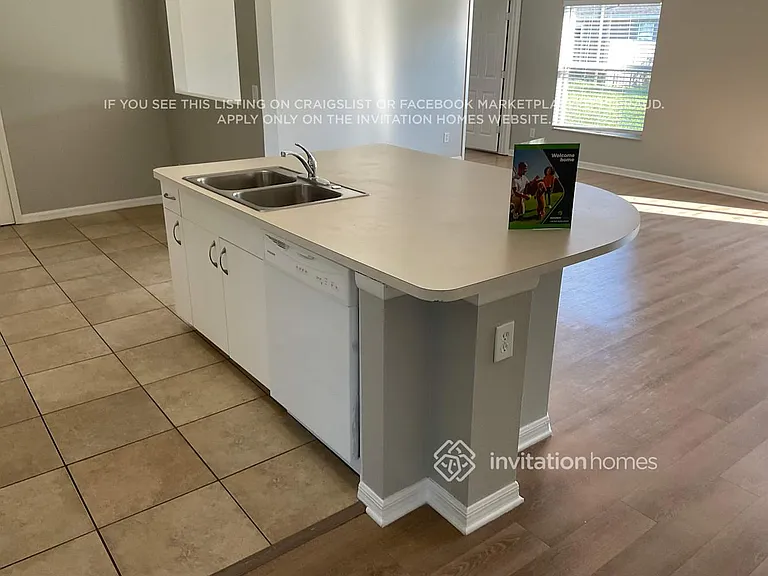 802 Autumn St SE — Photo 7