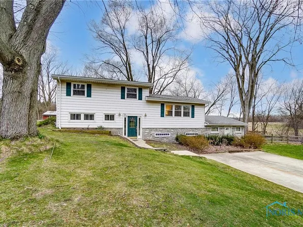 1926 Albon Rd, Holland, OH 43528