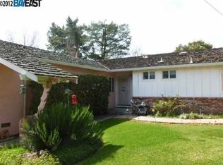 19249 Rollinghills Ct, Castro Valley, CA 94546