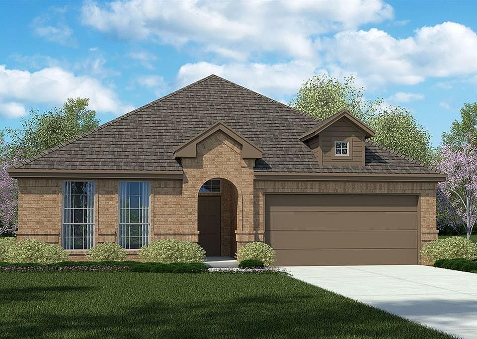 D.R. Horton's The Crownpoint Floorplan Elevation G10. Photos shown here may not depict the specified home & features included are for illustration purposes only.