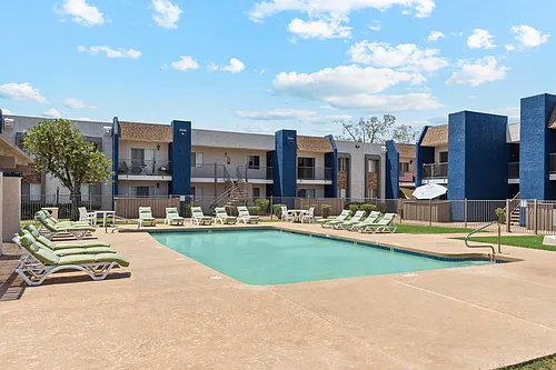 Sorrento Apartments Photo 1
