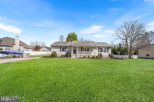 46 Primrose Dr Photo 1