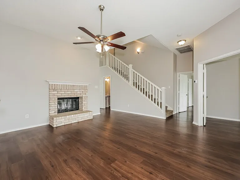3222 Eagle Ln — Photo 4