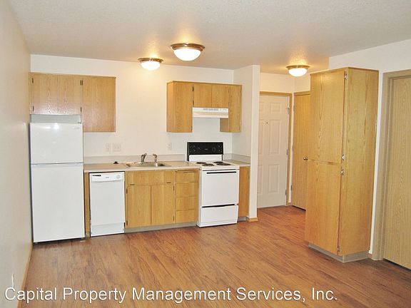4th image of 130 SE 105th Ave APT K1