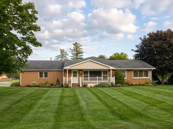 50290 Mile End Dr, Shelby Township, MI 48317