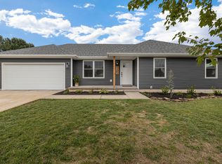 1206 S Lakeside Dr, Republic, MO 65738