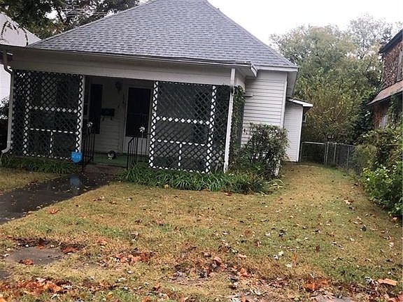 2nd image of 663 N Beard Ave
