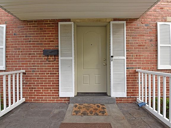 4th image of 4310 Duneden Ave