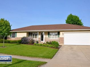 1366 Janet St, Sycamore, IL 60178