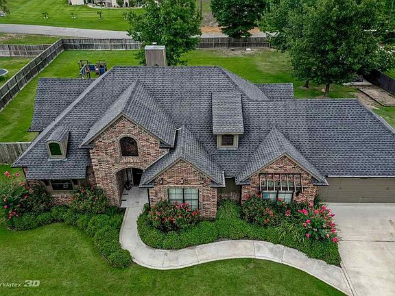 3rd image of 155 Faith Ln