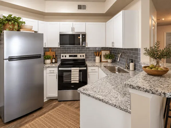 Waterford Place Apartment Homes