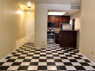 806 W 24th St APT 107, Austin, TX 78705
