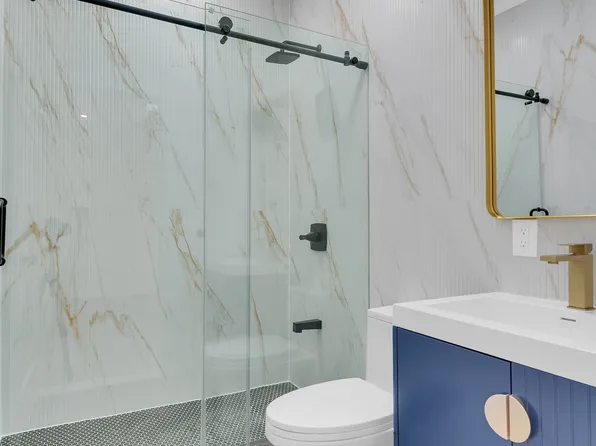 355 East 51st Street image 9 of 12