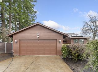 7945 SW Sorrento Rd, Beaverton, OR 97008