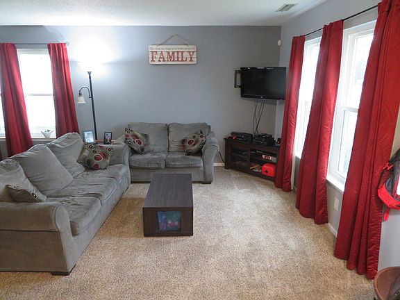 4th image of 6588 Jefferson Ct