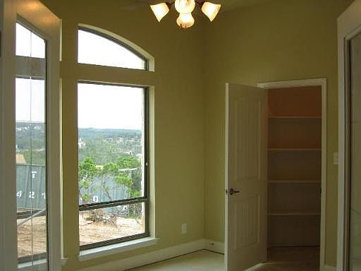 3rd image of 568 BREATHLESS VIEW