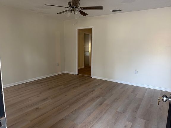 4th image of 614 Franklin St