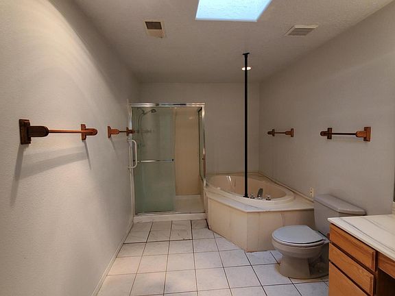 5th image of 3821 Sunbird Dr NW
