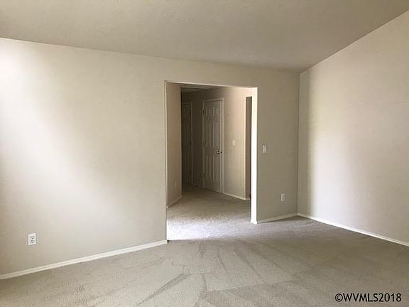 5th image of 2288 Westminster Ave NW