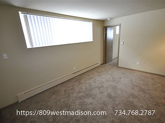 5th image of 809 W Madison St #5713093