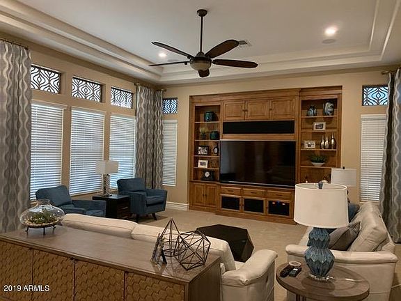 5th image of 353 W Malibu Dr