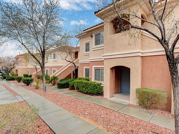 3rd image of 10524 Pine Gardens Ct #1