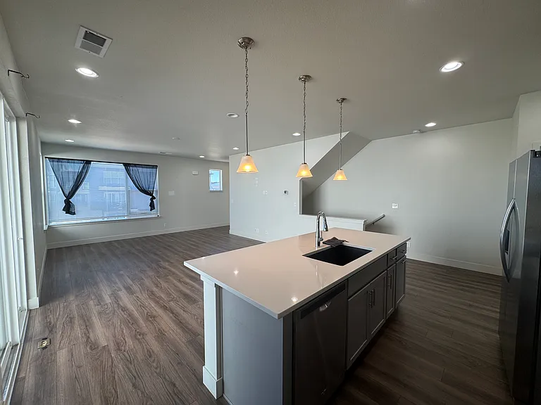 2120 Alcott Way — Photo 8