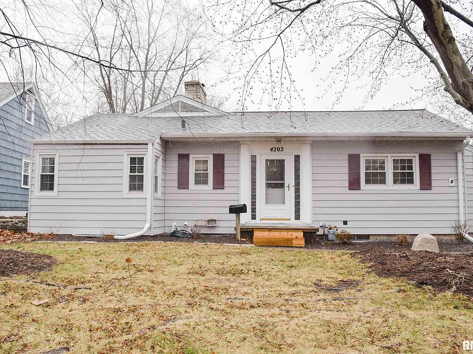 1st image of 4202 N Hollyridge Cir
