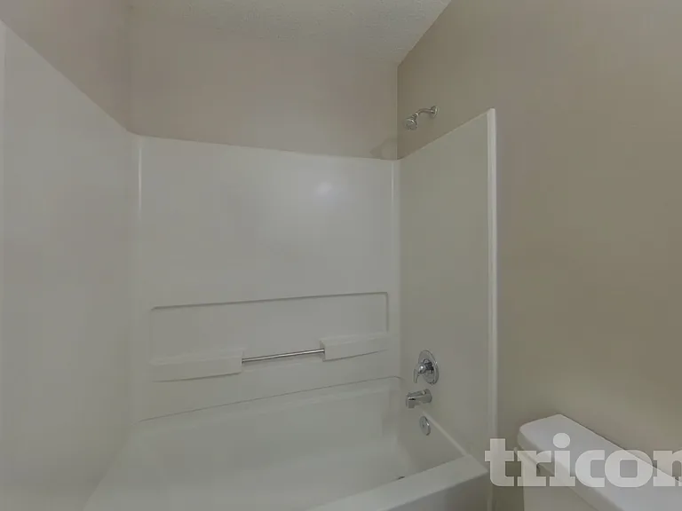 212 Cottonwood Park Dr — Photo 13