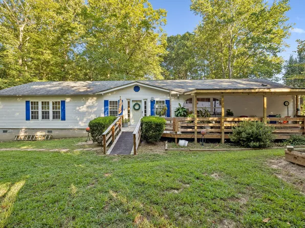 605 Lucas Rd, Dickson, TN 37055