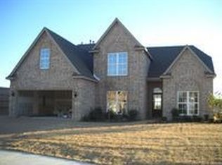 600 Cherokee Cv, Oakland, TN 38060