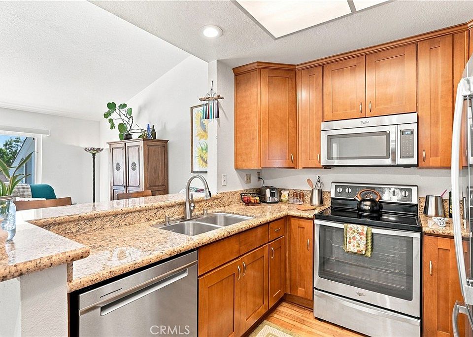 1st image of 187 Huntington