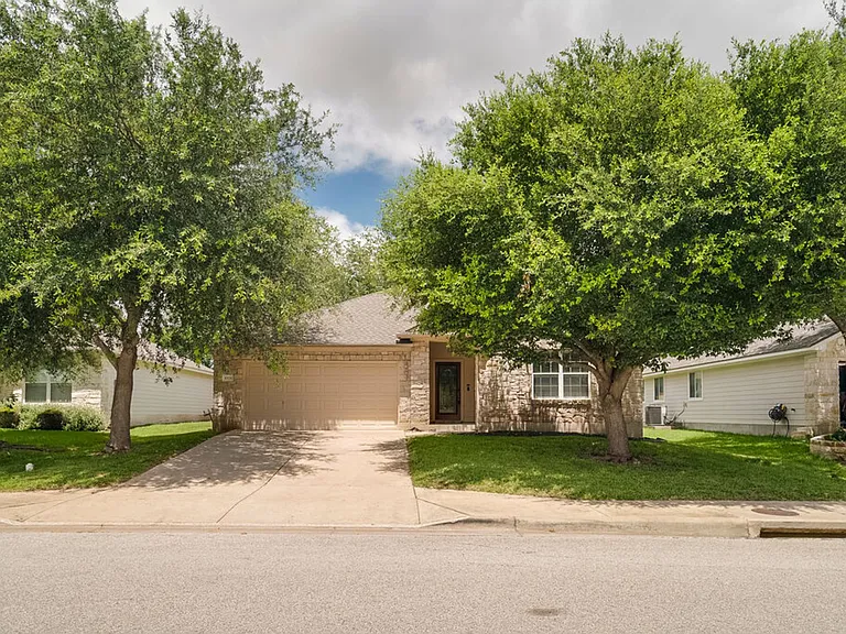 30126 Bumble Bee Dr — Photo 2