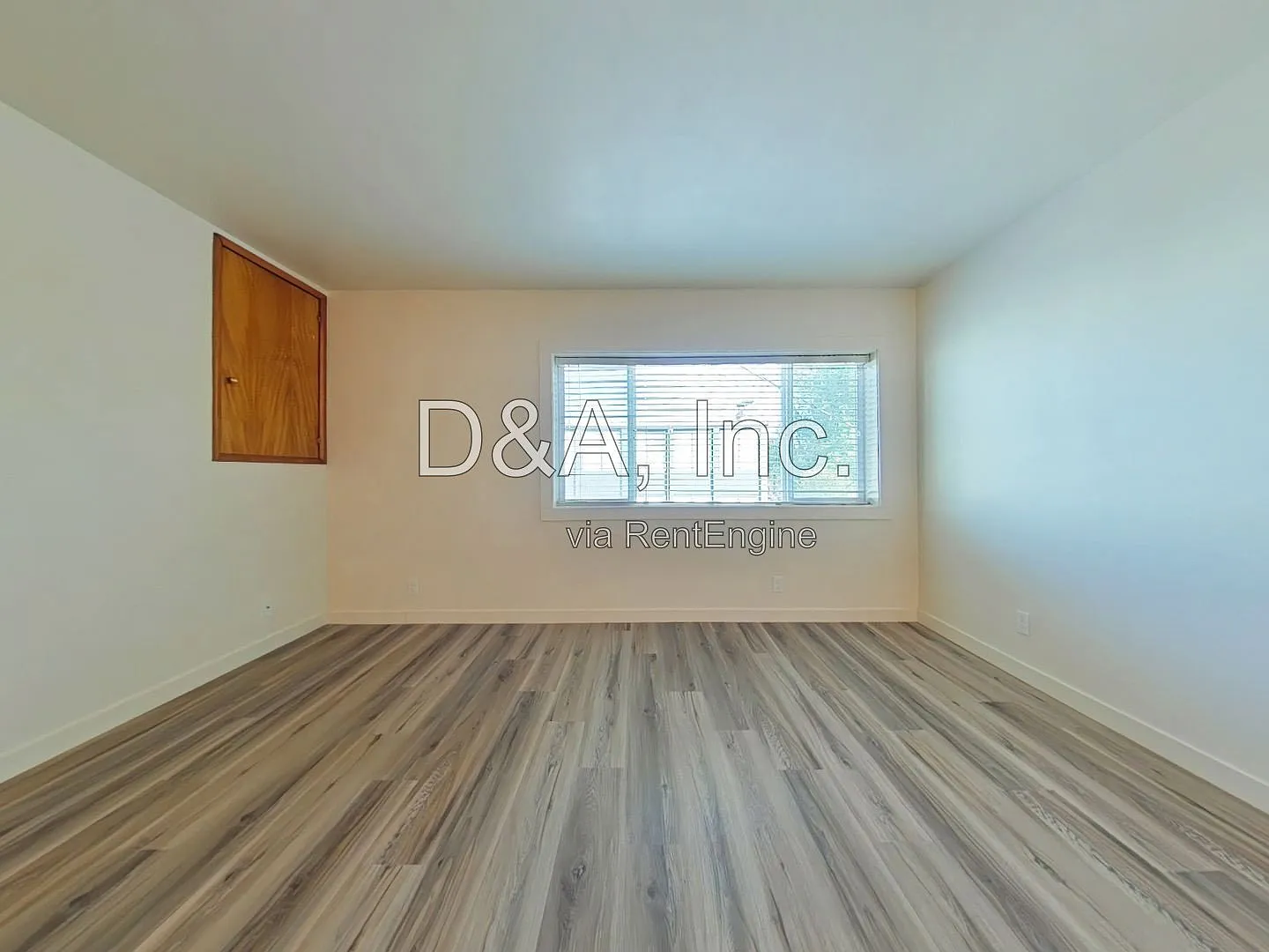 2 bed, 1.0 bath, 800 sqft, $1,595 — Photo 2