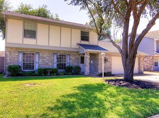 15419 Swan Creek Dr, Houston, TX 77095