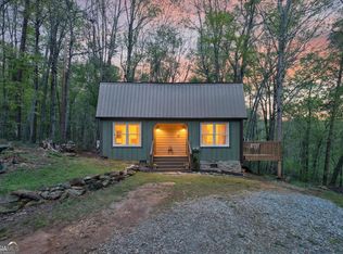 44 Acorn Trl, Cleveland, GA