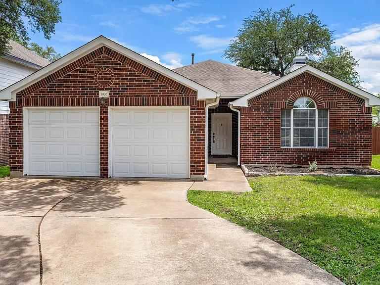 5900 Taylorcrest Dr — Photo 1