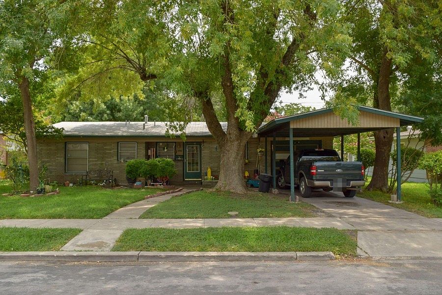 1st image of 166 Milford Dr