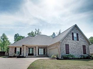 211 Iron Horse Sta, Brandon, MS 39042