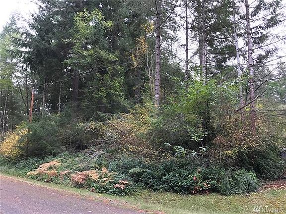 3rd image of 11304 Hillcrest Dr