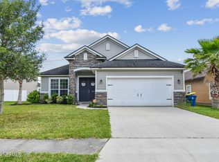 1546 Paso Fino Dr, Jacksonville, FL 32218
