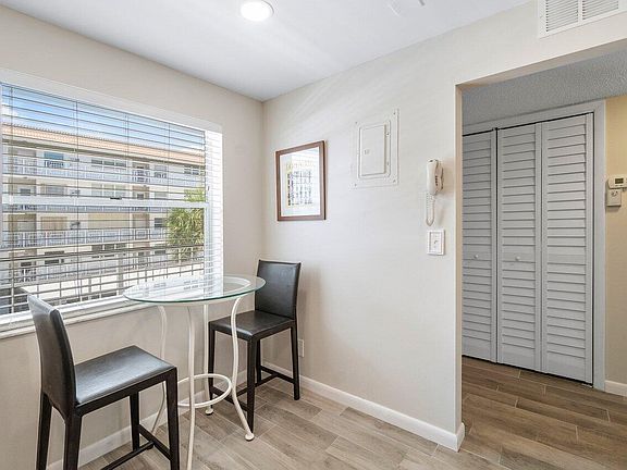 3rd image of 931 Gardenia Drive #368