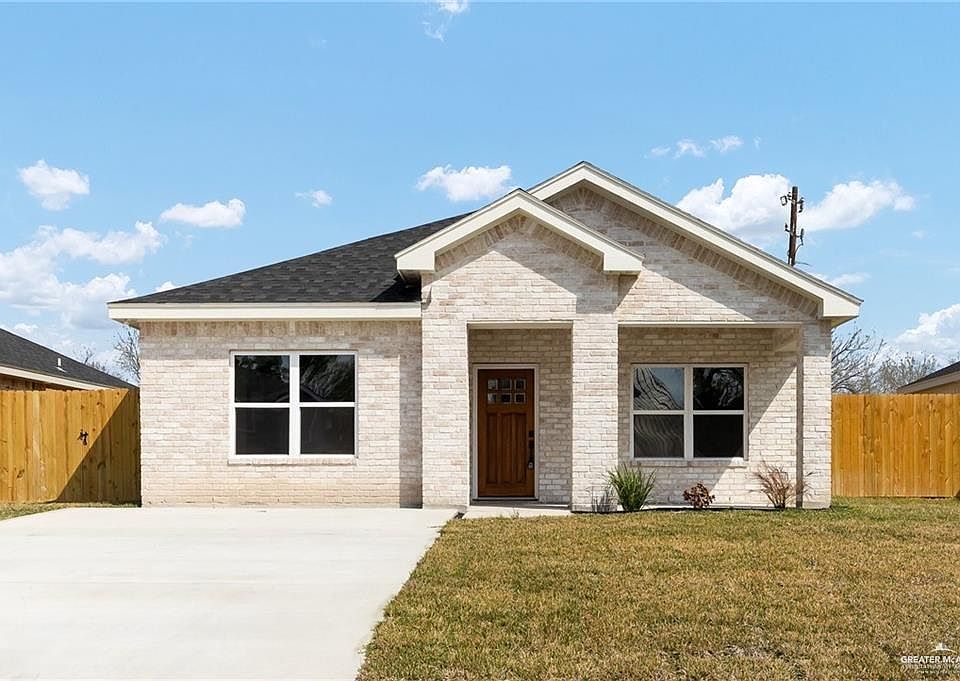 1st image of 302 N Kika De La Garza Blvd