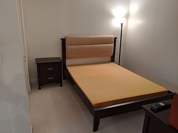 5th image of 1222 Chicago Ave APT 305