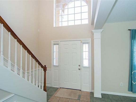2nd image of 944 W Charing Cross Cir