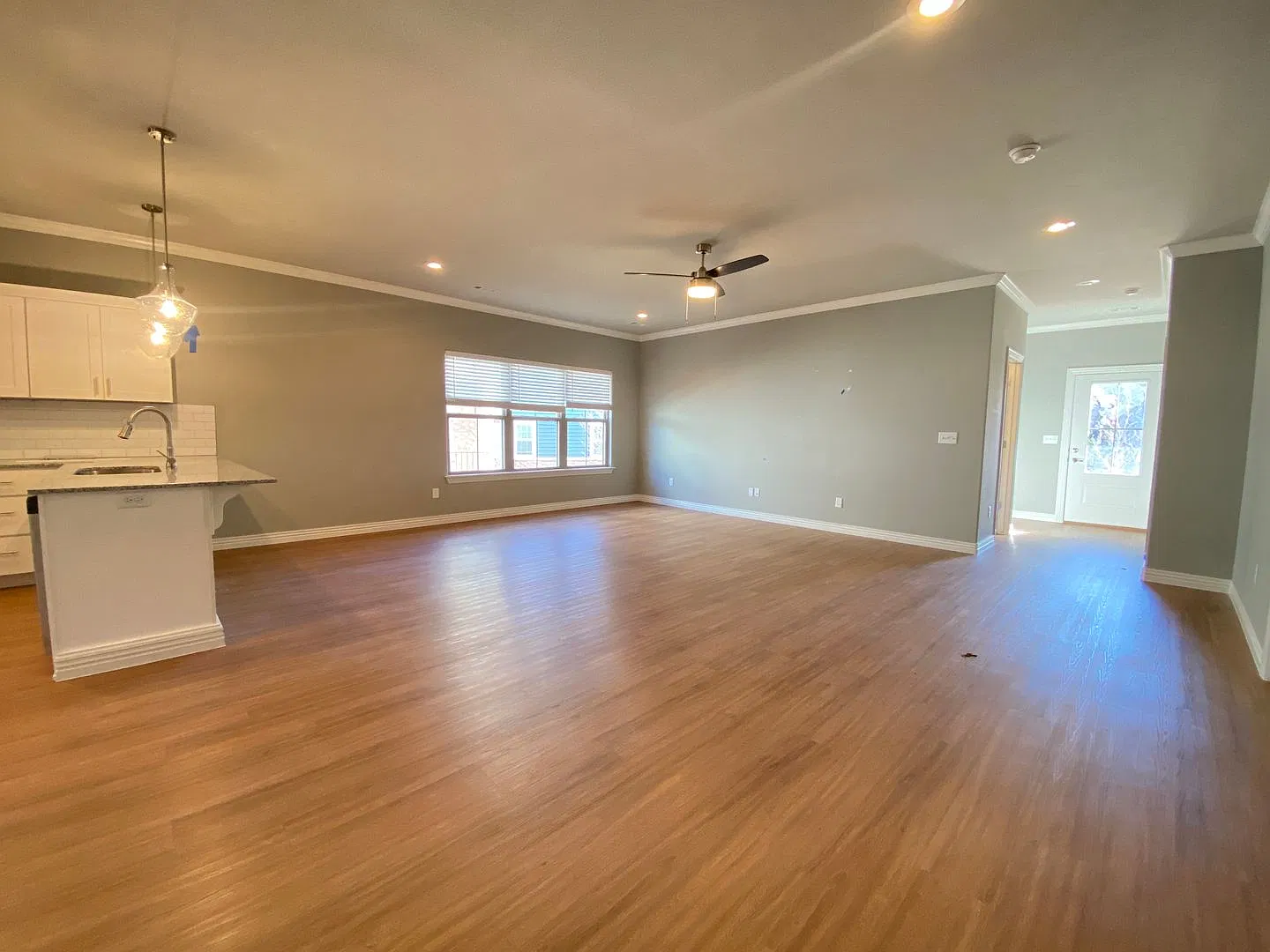 2055 Penelope Ln. — Photo 2