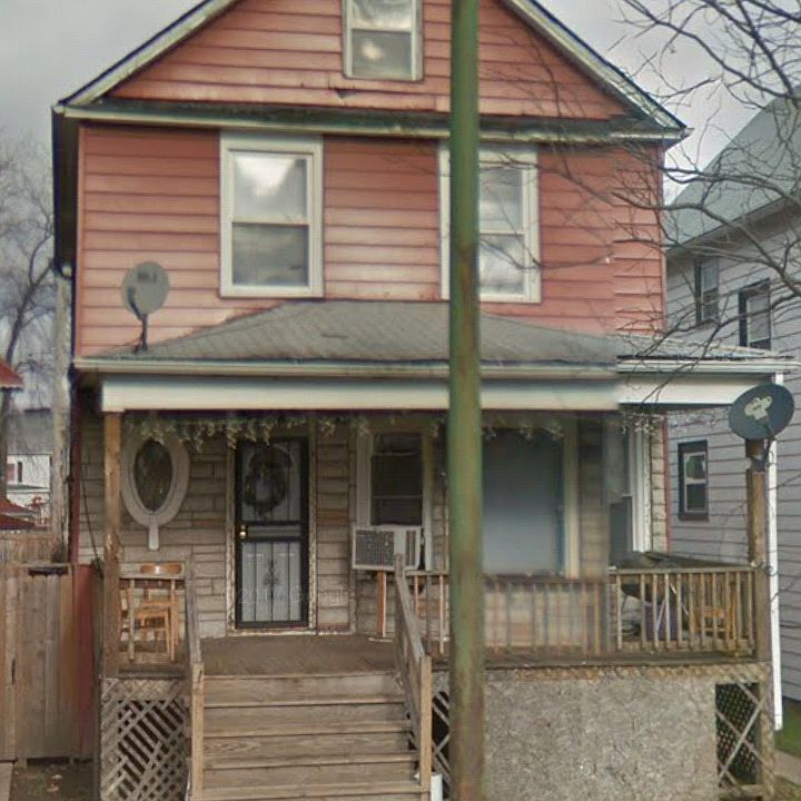 1st image of 5042 W Erie St