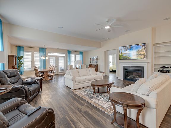 2nd image of 2077 Barn Swallow Rd